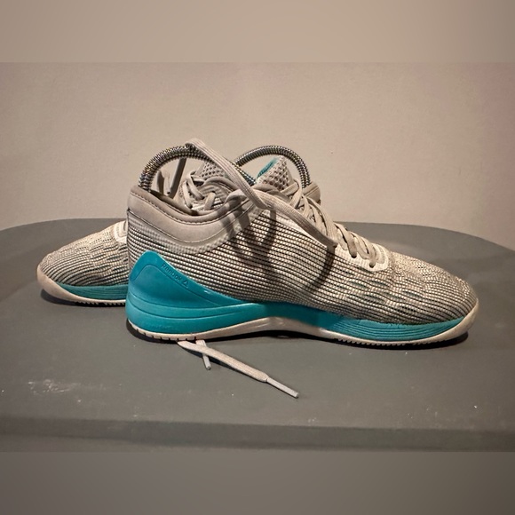 Reebok CN1042 Womens Crossfit Nano 8.0 Training Athletic Shoes Gray Blue Sz 6 - Picture 3 of 7